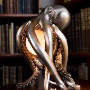 Octopus table lamp in matte gold finish